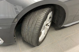 harmaa Audi A4 2020 kuva 10.