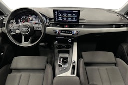 musta Audi A4 2020 kuva 9.