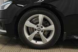 musta Audi A4 2020 kuva 11.