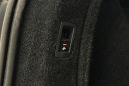 musta Audi A4 2020 kuva 15.