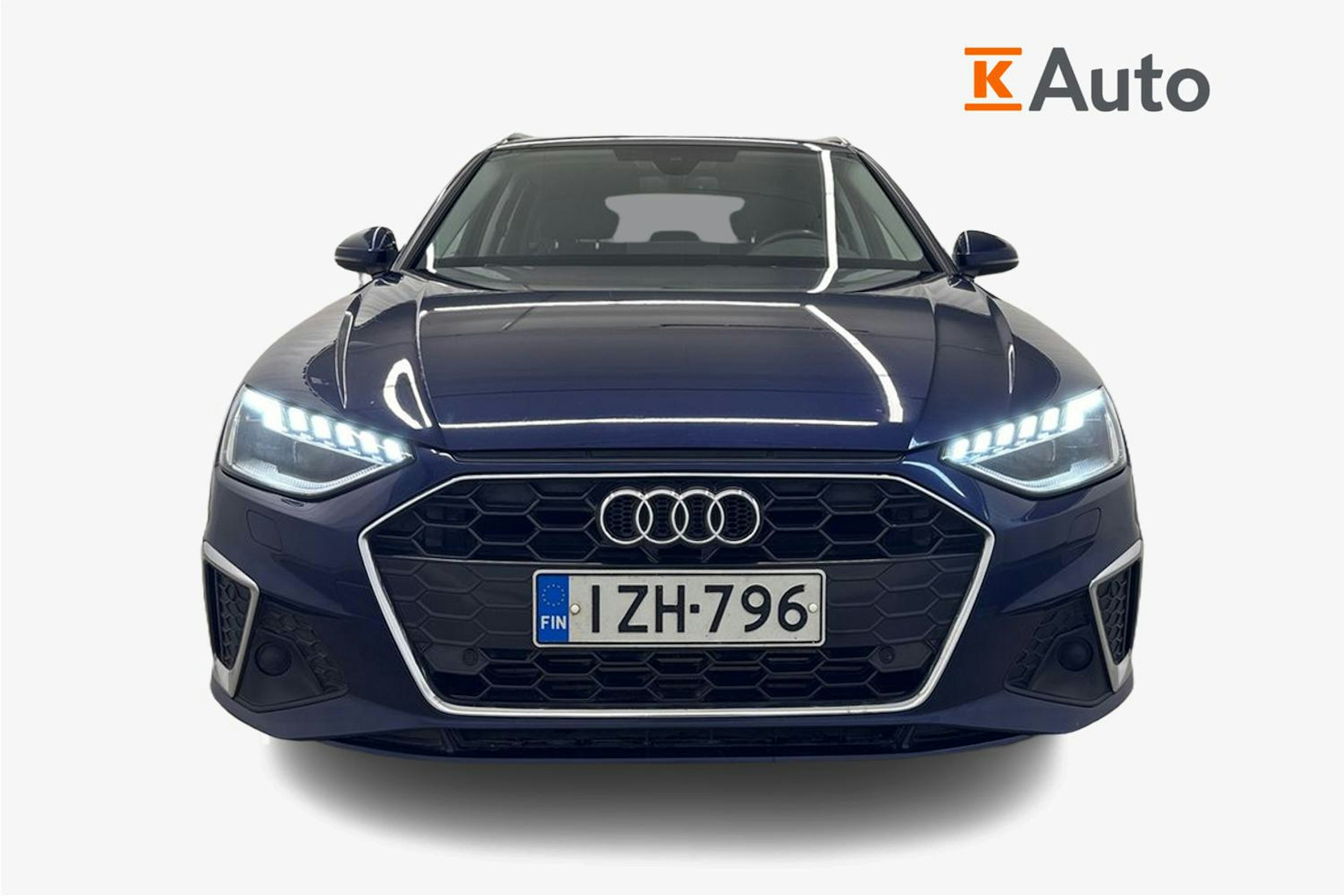 Sininen Audi A4 2020 kuva 5.