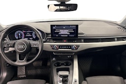 Sininen Audi A4 2020 kuva 9.