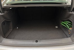hopea Audi A4 2020 kuva 14.