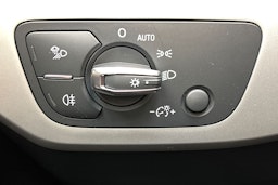 hopea Audi A4 2020 kuva 15.