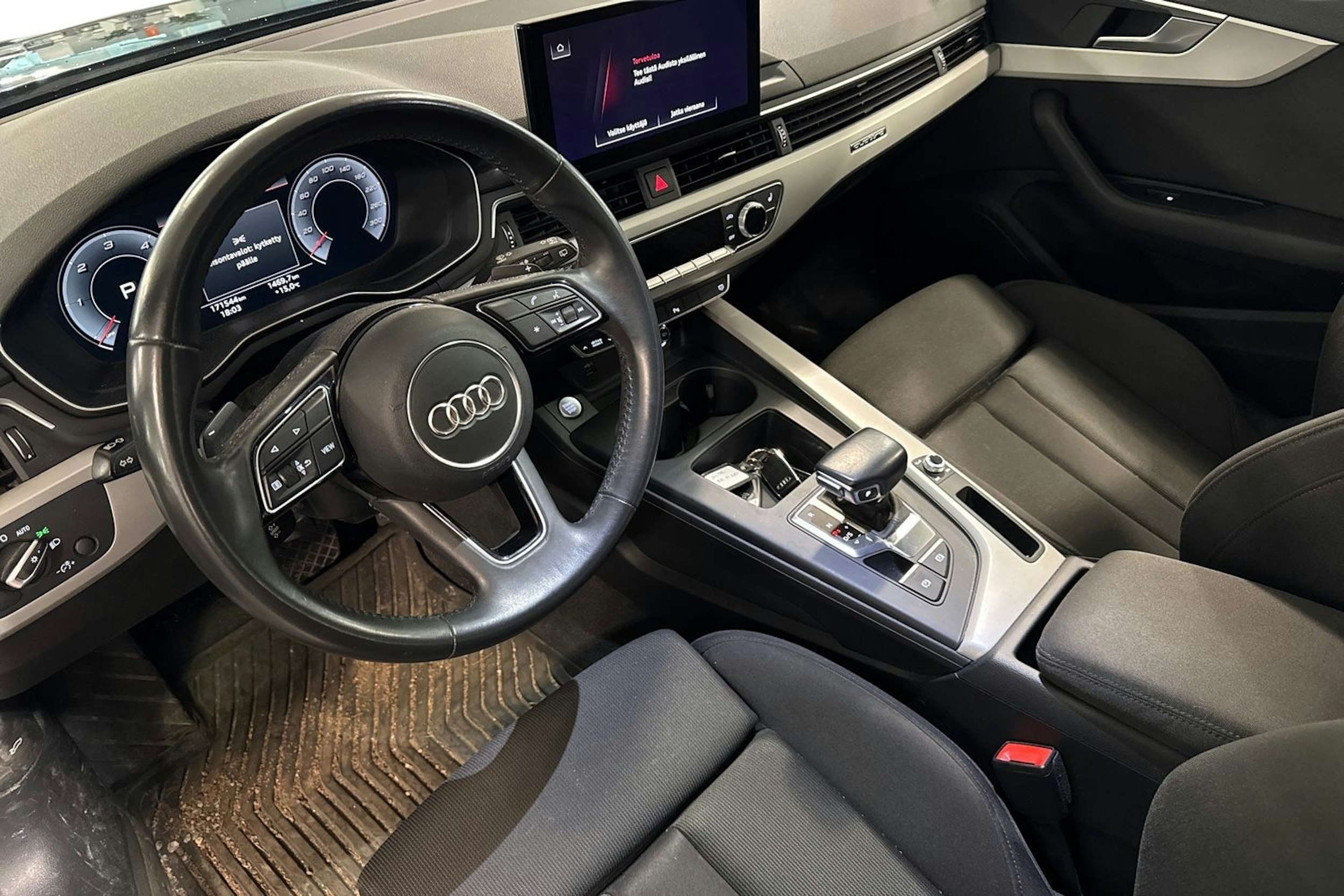 met. sininen Audi A4 2020 kuva 3.