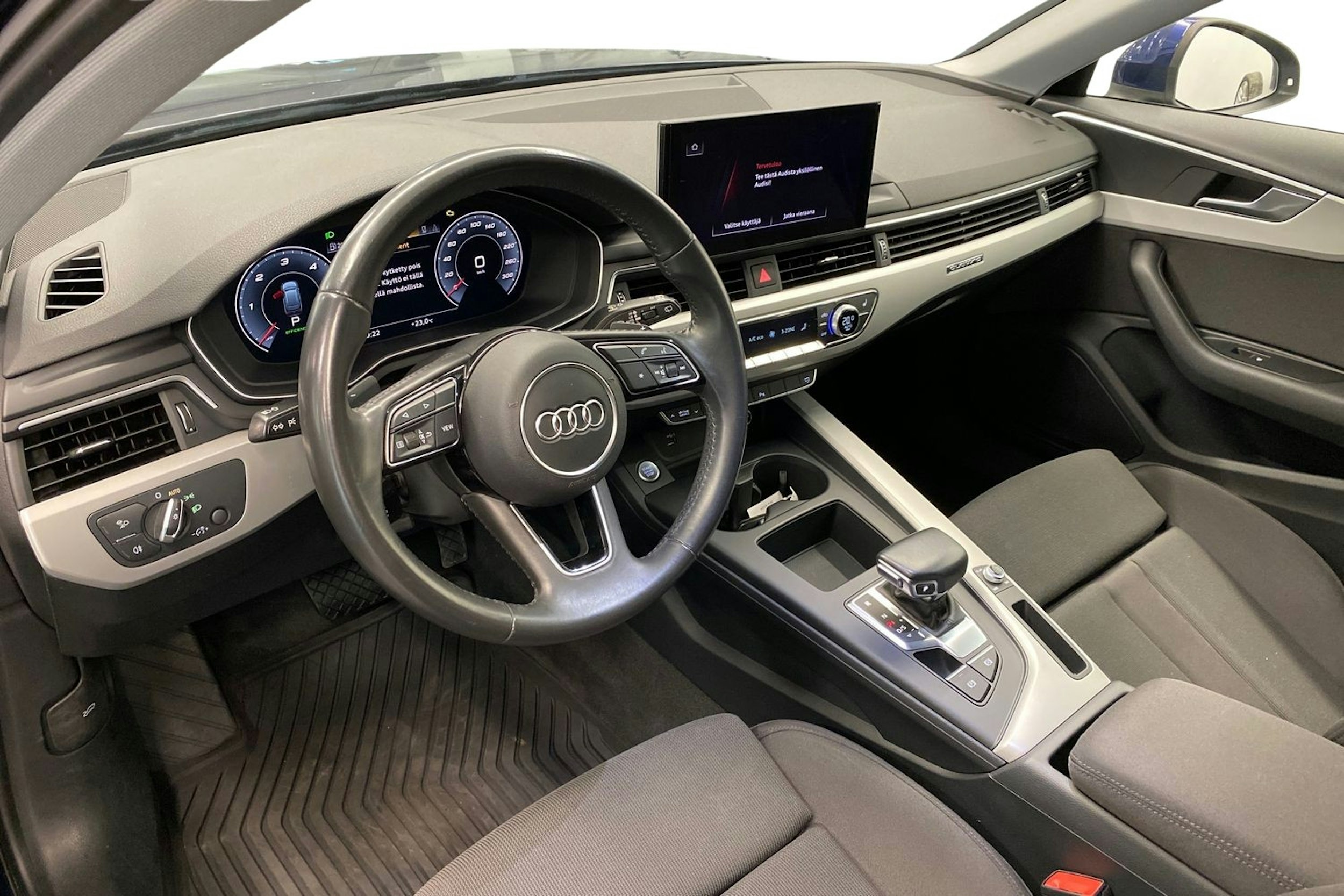 met. sininen Audi A4 2020 kuva 7.