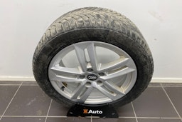 met. sininen Audi A4 2020 kuva 23.