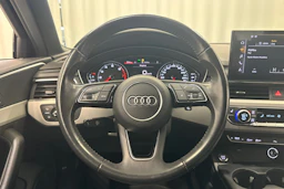 valkoinen Audi A4 2020 kuva 12.