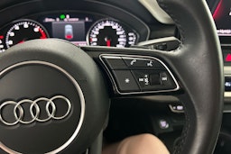 Valkoinen Audi A4 2020 kuva 16.