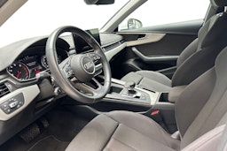 valkoinen Audi A4 2020 kuva 7.