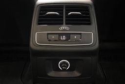 valkoinen Audi A4 2020 kuva 16.