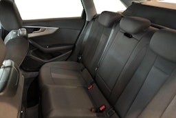 harmaa Audi A4 2020 kuva 10.