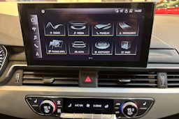 harmaa Audi A4 2020 kuva 25.