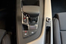 harmaa Audi A4 2020 kuva 27.