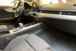 harmaa Audi A4 2020 kuva 29.