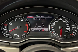Sininen Audi A4 2020 kuva 15.