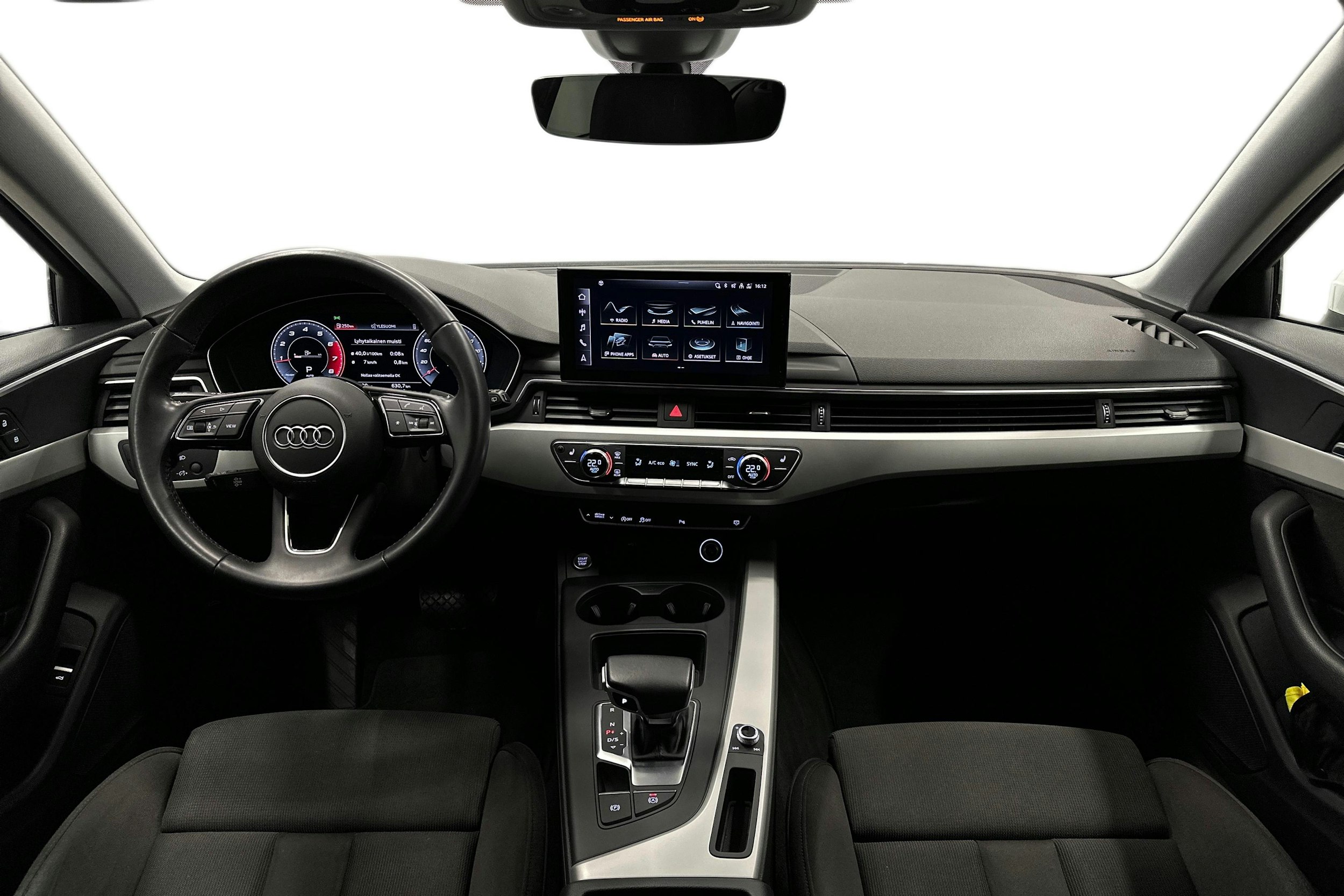 valkoinen Audi A4 2020 kuva 9.