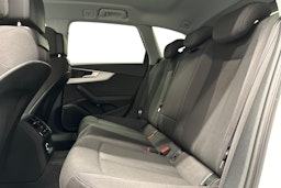 valkoinen Audi A4 2020 kuva 10.