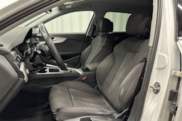 valkoinen Audi A4 2020 kuva 18.