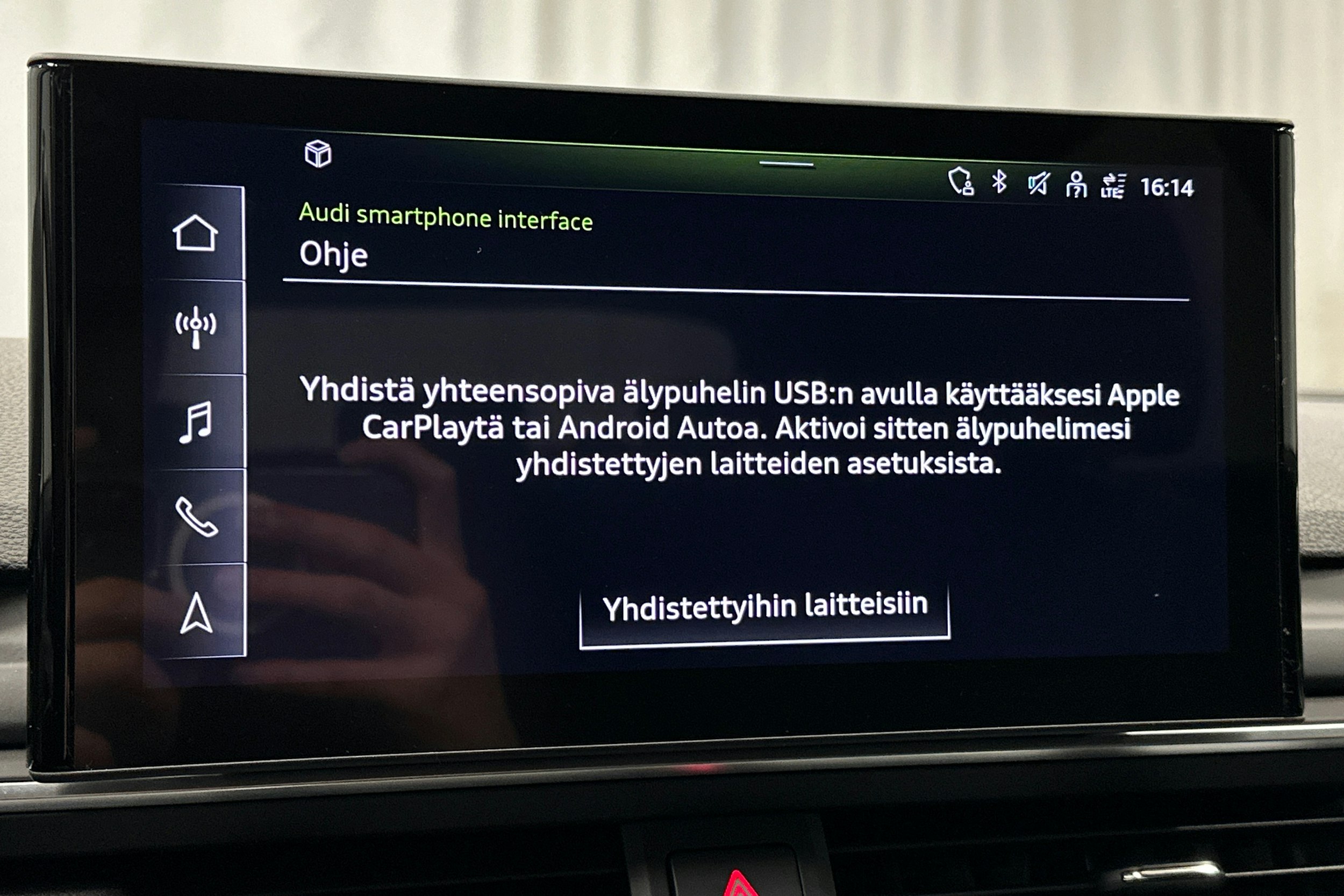 valkoinen Audi A4 2020 kuva 24.