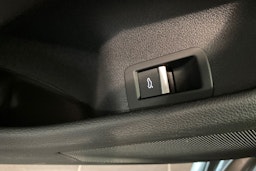 harmaa Audi A4 2020 kuva 18.