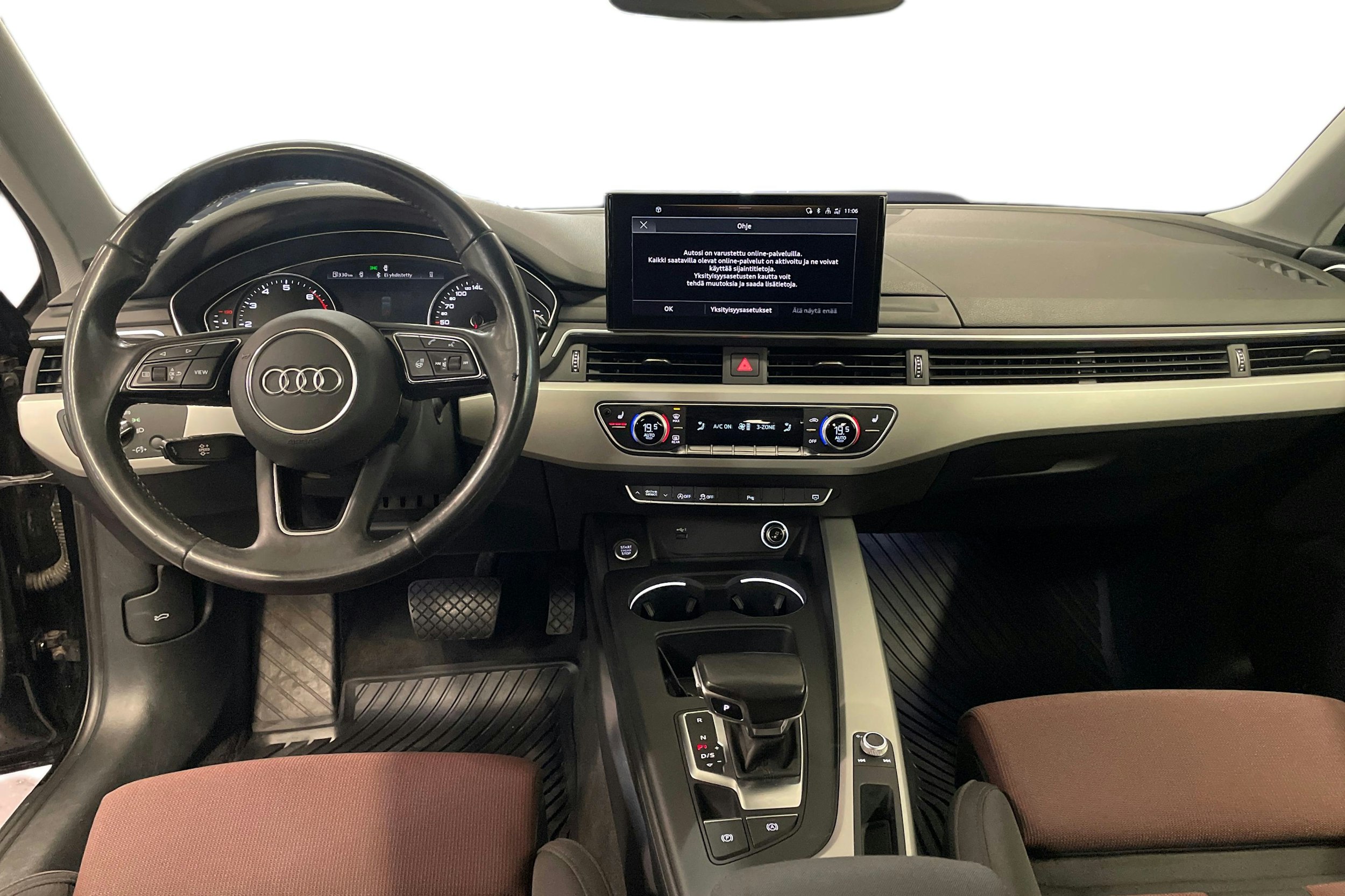 musta Audi A4 2020 kuva 9.