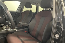 musta Audi A4 2020 kuva 16.