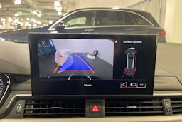 musta Audi A4 2020 kuva 23.