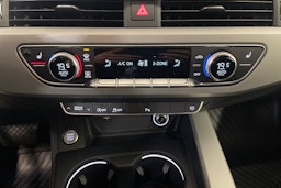 musta Audi A4 2020 kuva 24.