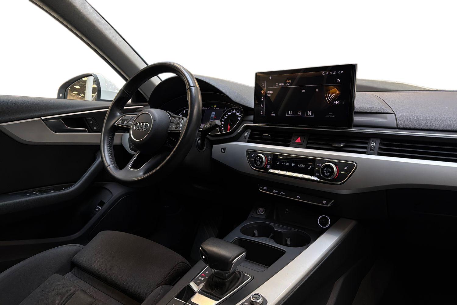 Audi A4 2020, kuva 7/29