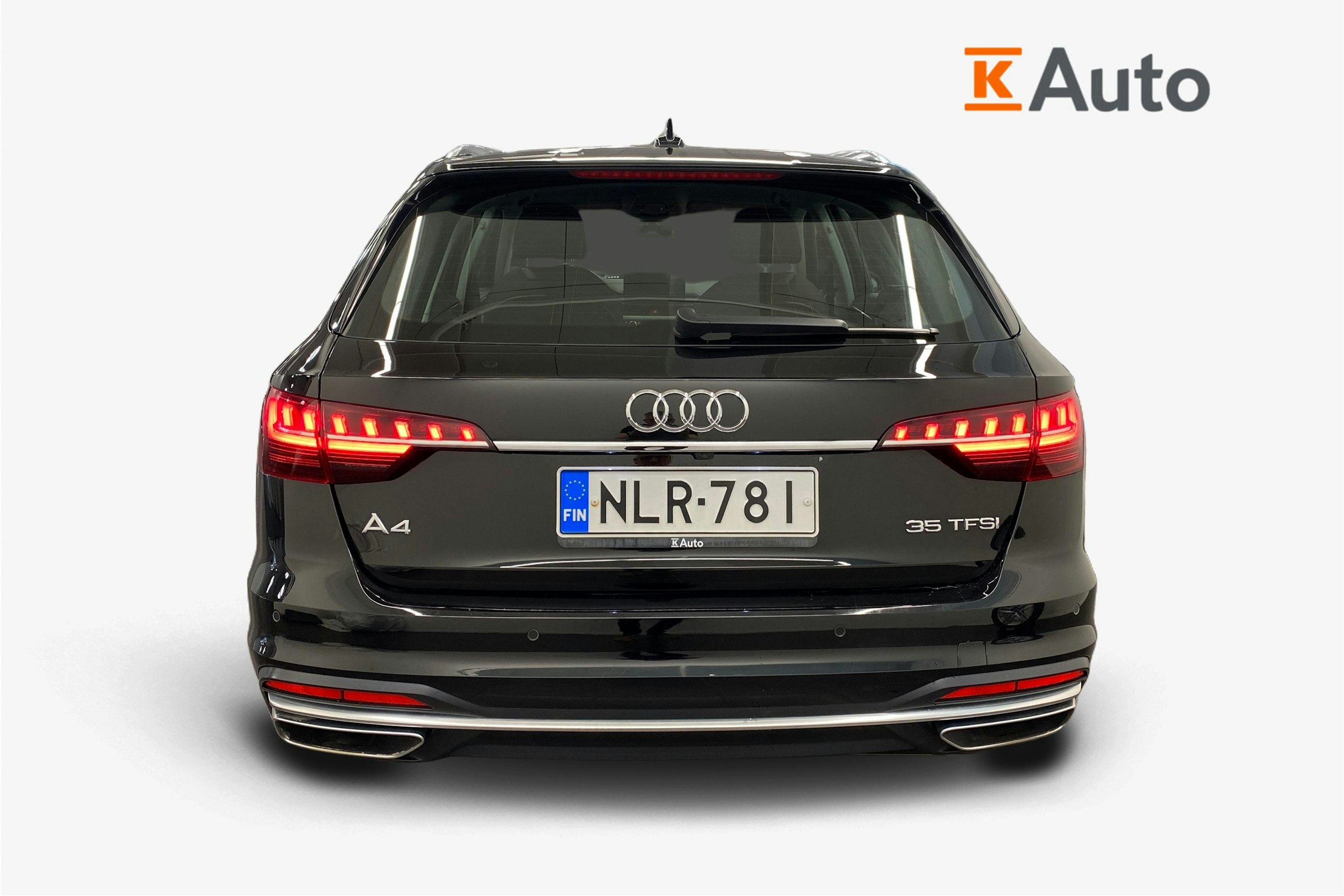 Musta Audi A4 2020 kuva 3.