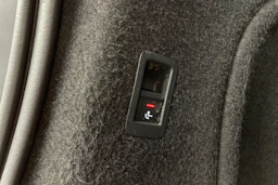 vihreä Audi A4 2020 kuva 17.