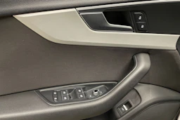 vihreä Audi A4 2020 kuva 30.