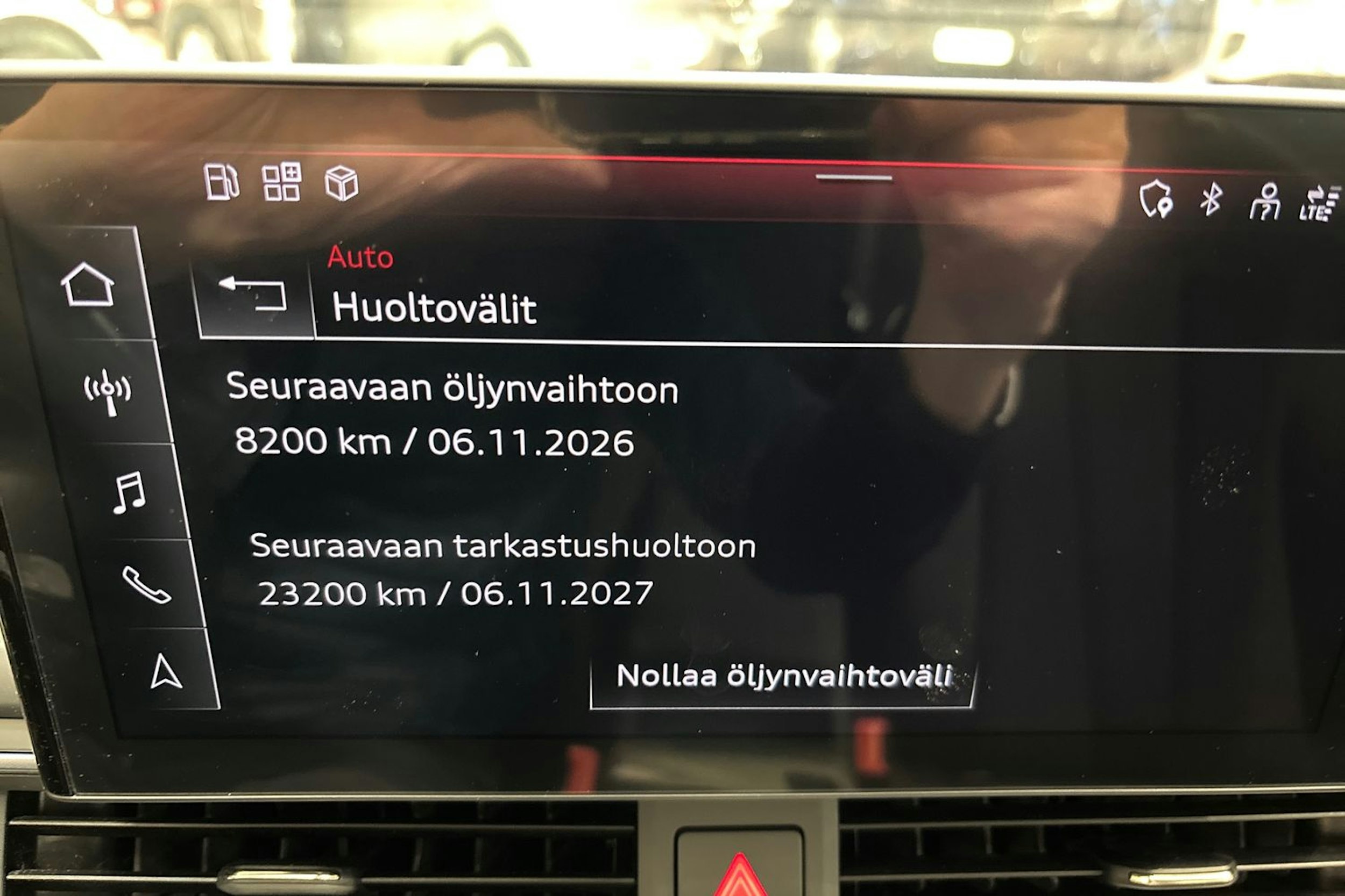 Valkoinen Audi A4 2020 kuva 16.