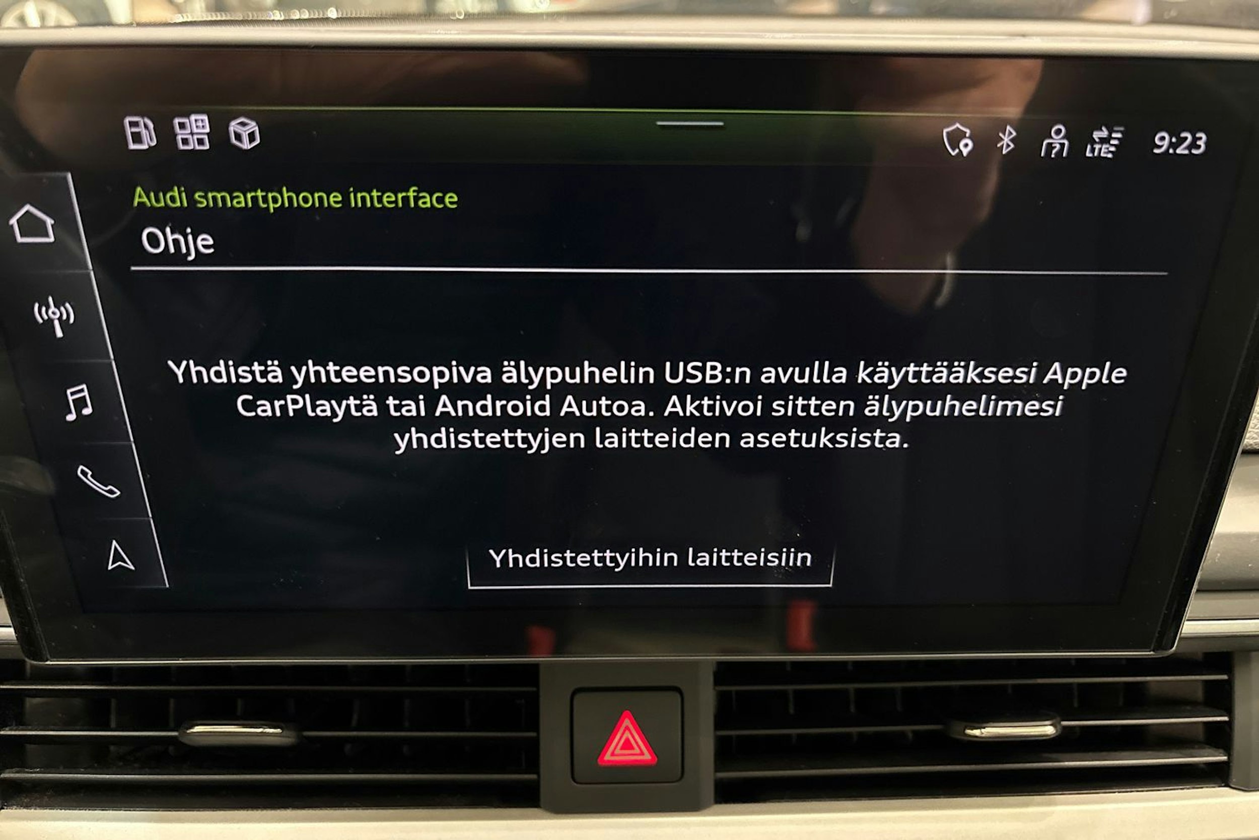 Valkoinen Audi A4 2020 kuva 17.