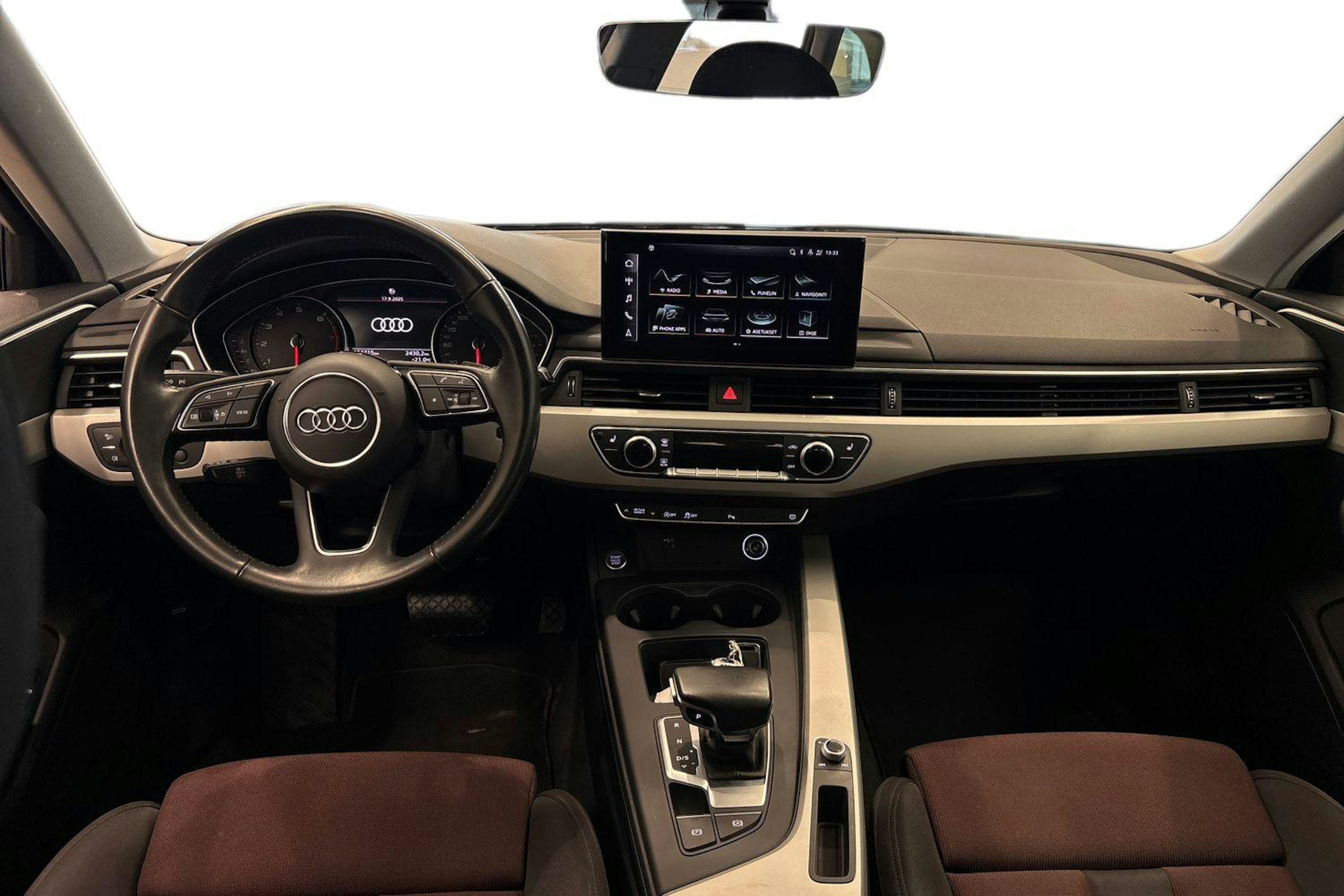 sininen Audi A4 2020 kuva 9.