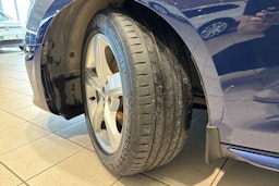 sininen Audi A4 2020 kuva 13.