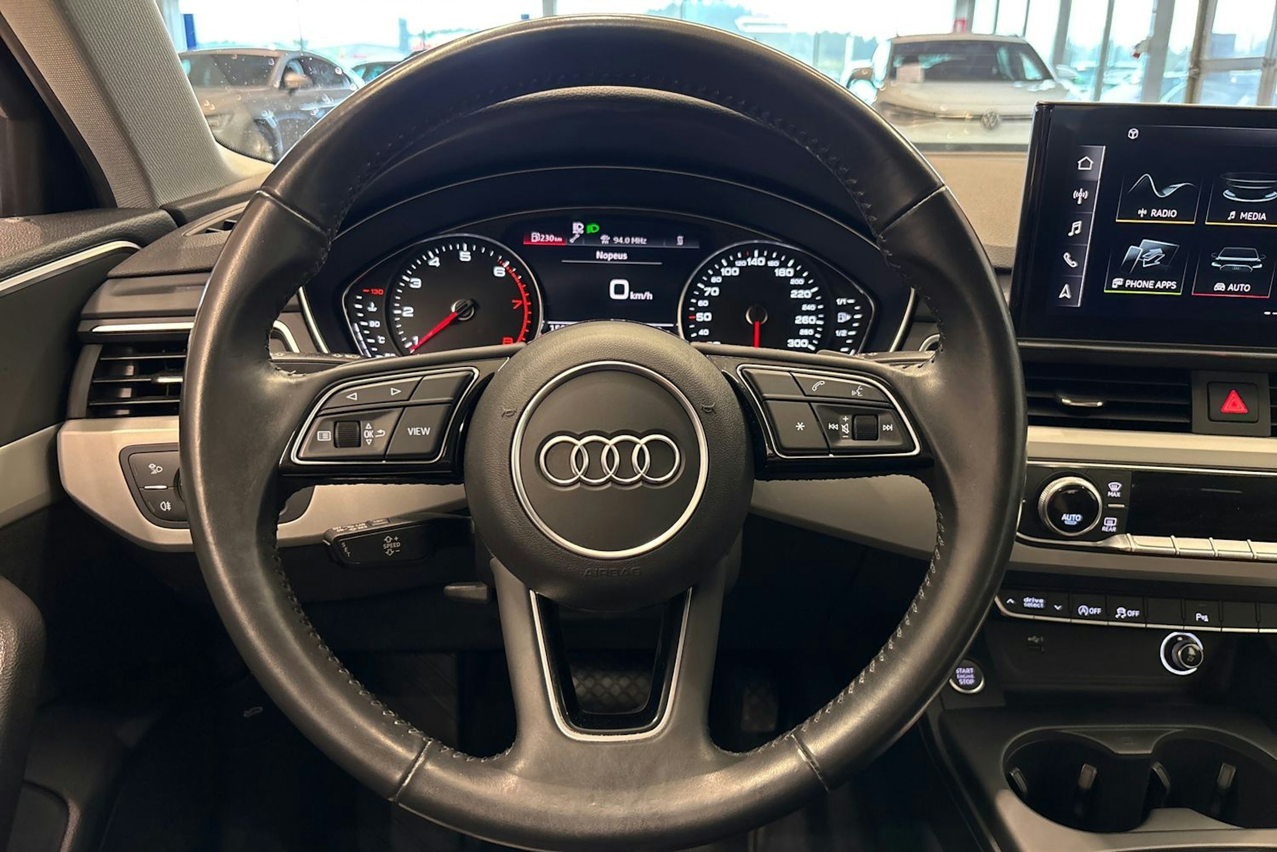 sininen Audi A4 2020 kuva 21.