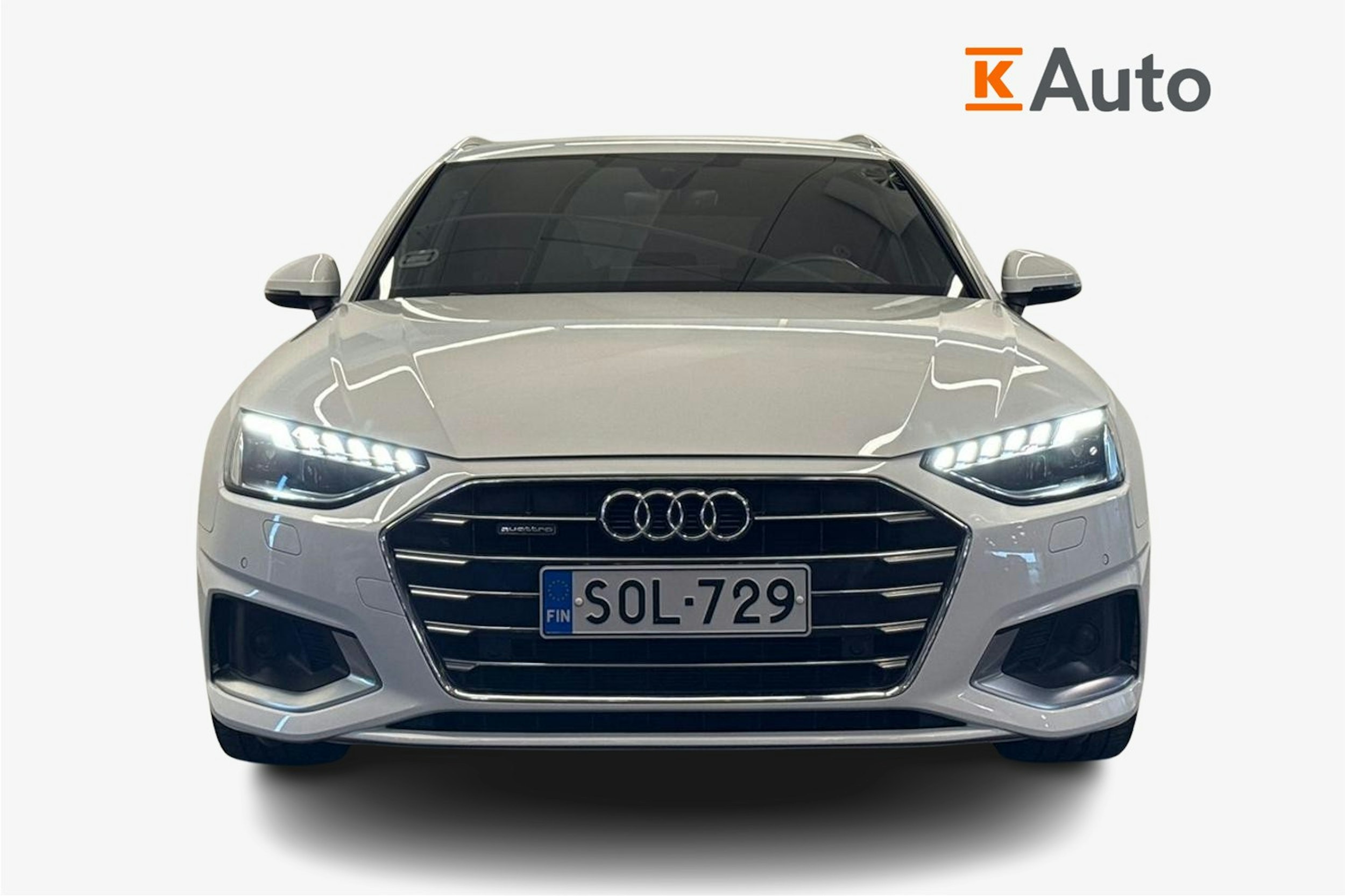Valkoinen Audi A4 2020 kuva 5.