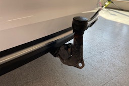Valkoinen Audi A4 2020 kuva 30.