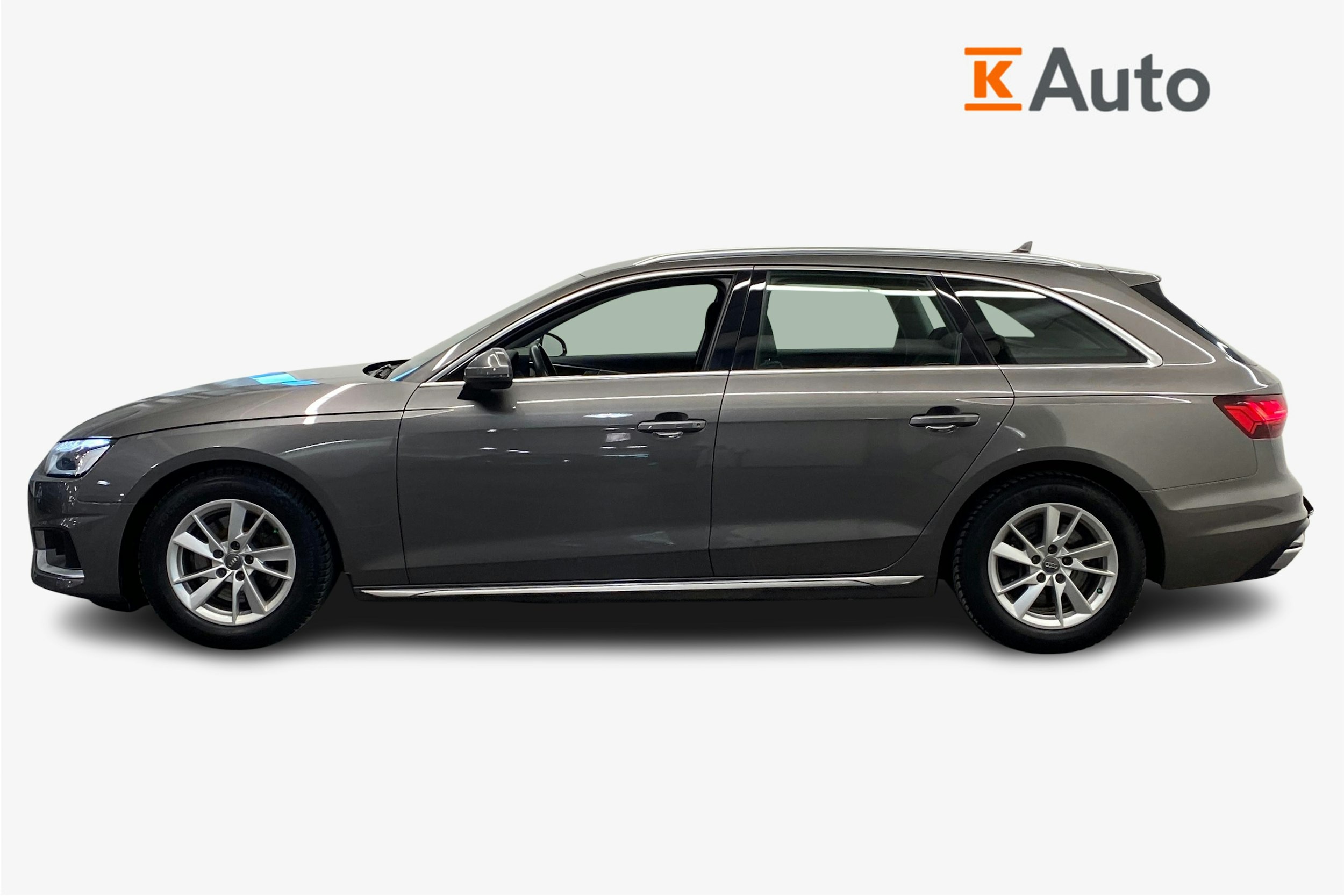 vihreä Audi A4 2020 kuva 6.