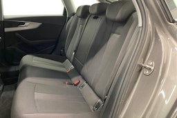 vihreä Audi A4 2020 kuva 10.