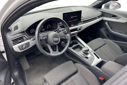 valkoinen Audi A4 2020 kuva 3.