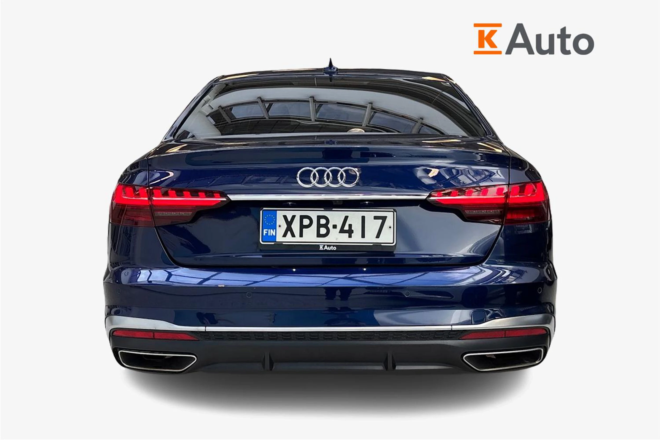sininen Audi A4 2020 kuva 3.