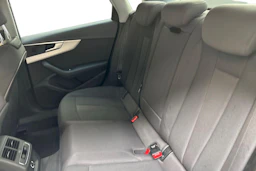 sininen Audi A4 2020 kuva 8.