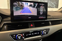 sininen Audi A4 2020 kuva 19.