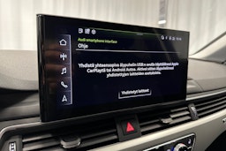 musta Audi A4 2020 kuva 18.