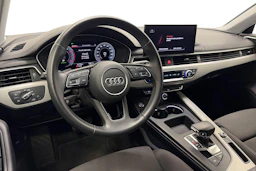 vihreä Audi A4 2020 kuva 8.