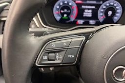 vihreä Audi A4 2020 kuva 20.