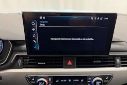 vihreä Audi A4 2020 kuva 23.